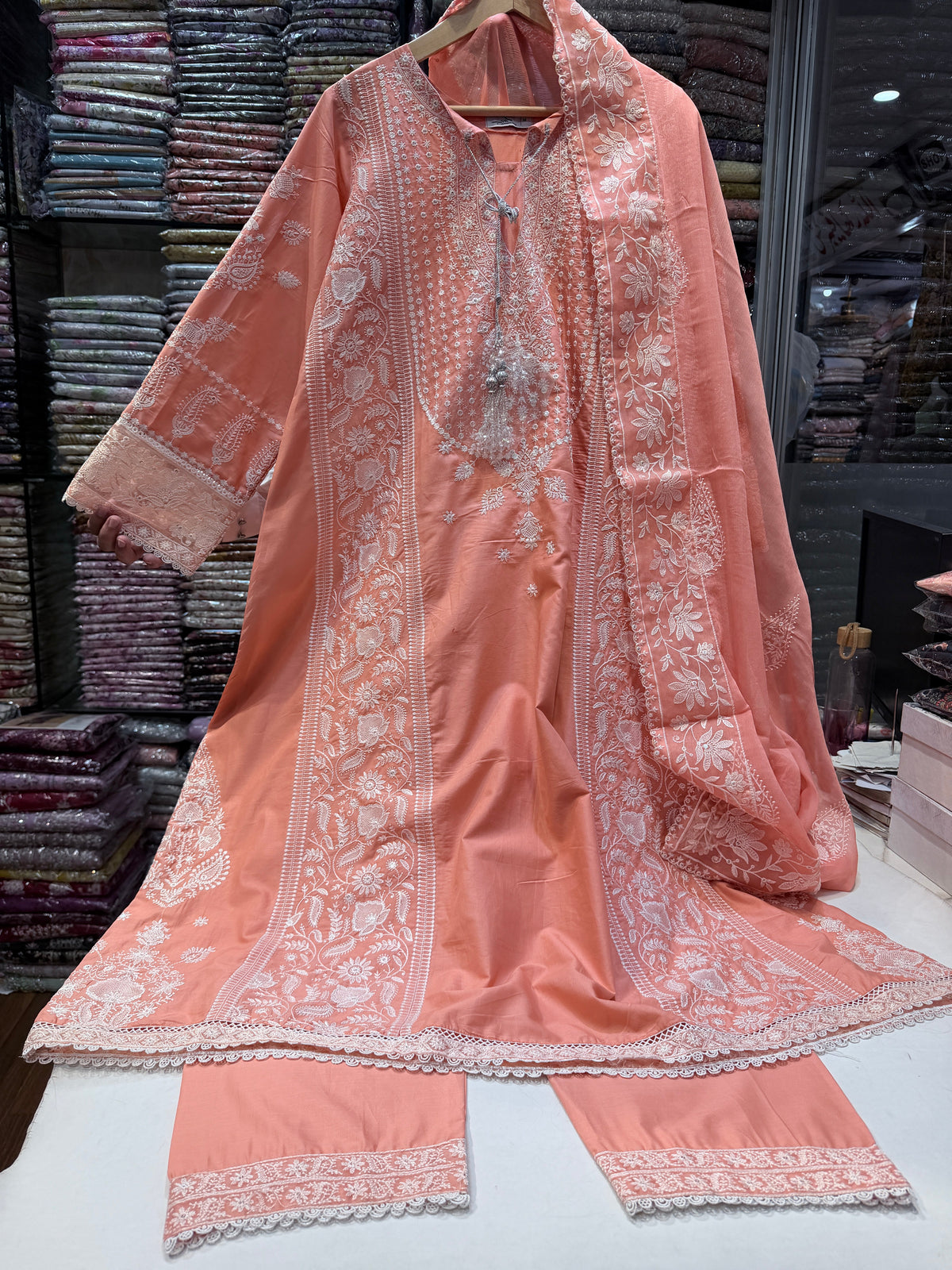 HUSSAIN REHAR SORTI RTW