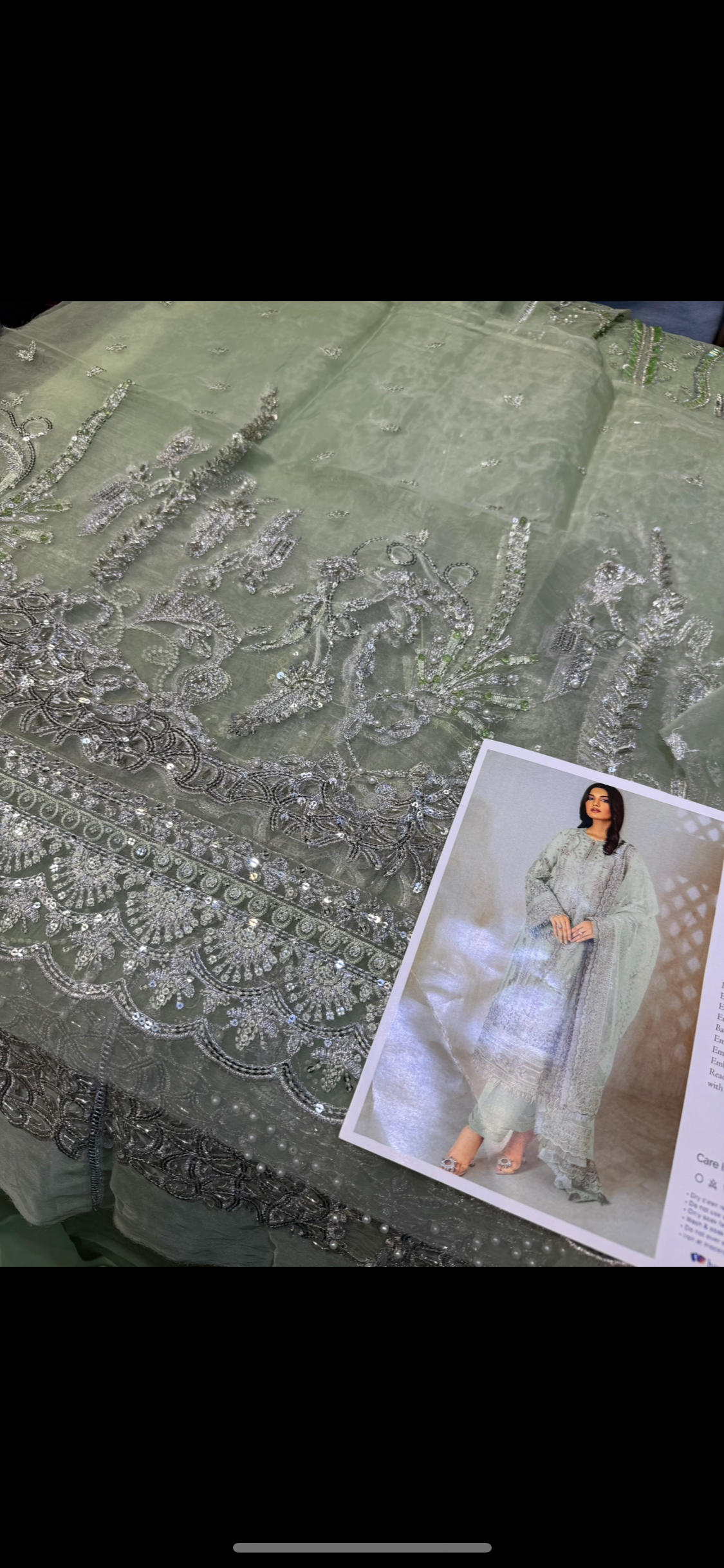 BAROQUE ORGANZA EVE