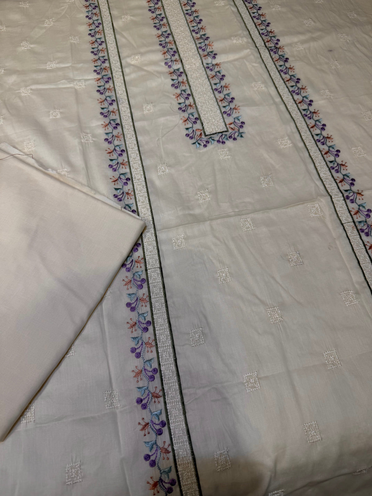 CHANDNI LAWN 2PC