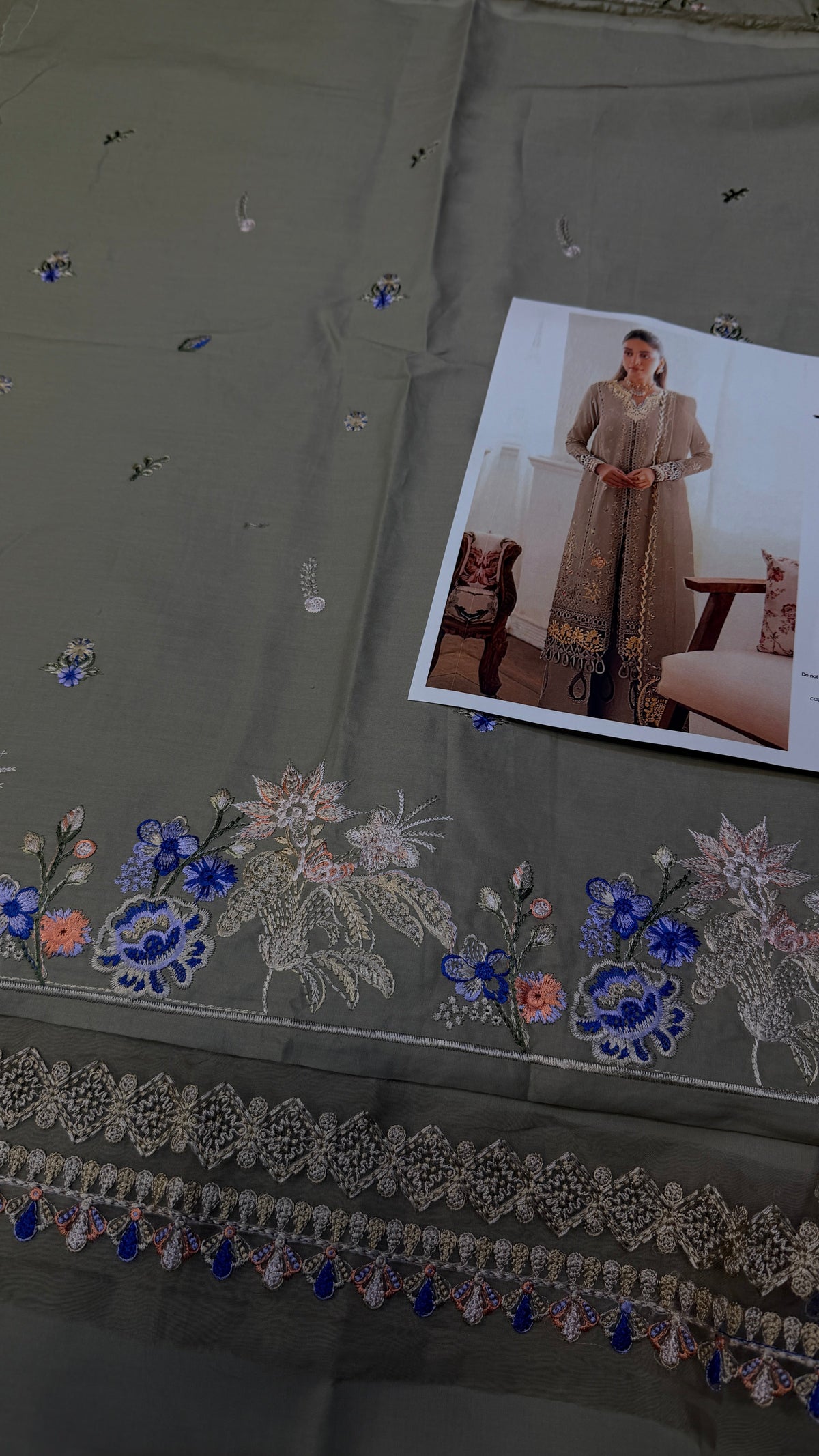 QALAMKAR LAWN SB-08