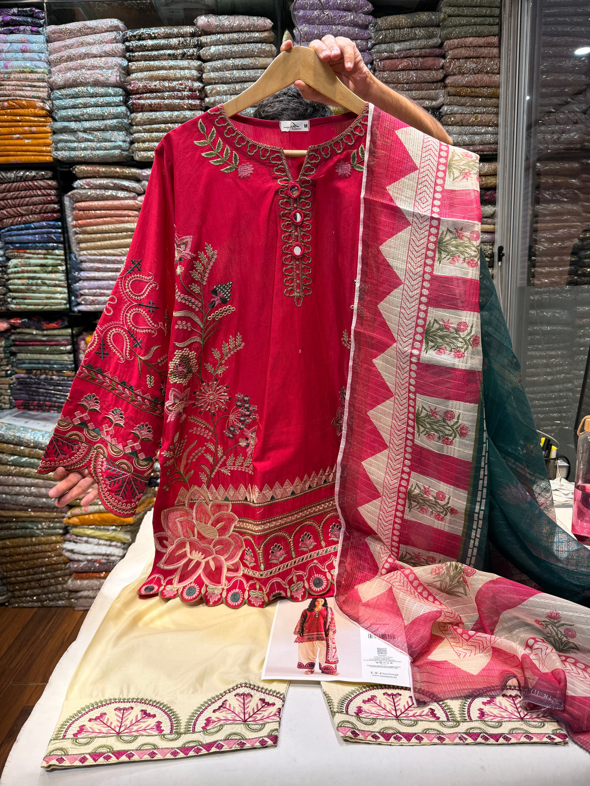 ETHNC KURTA SET VICTORIA 3PC