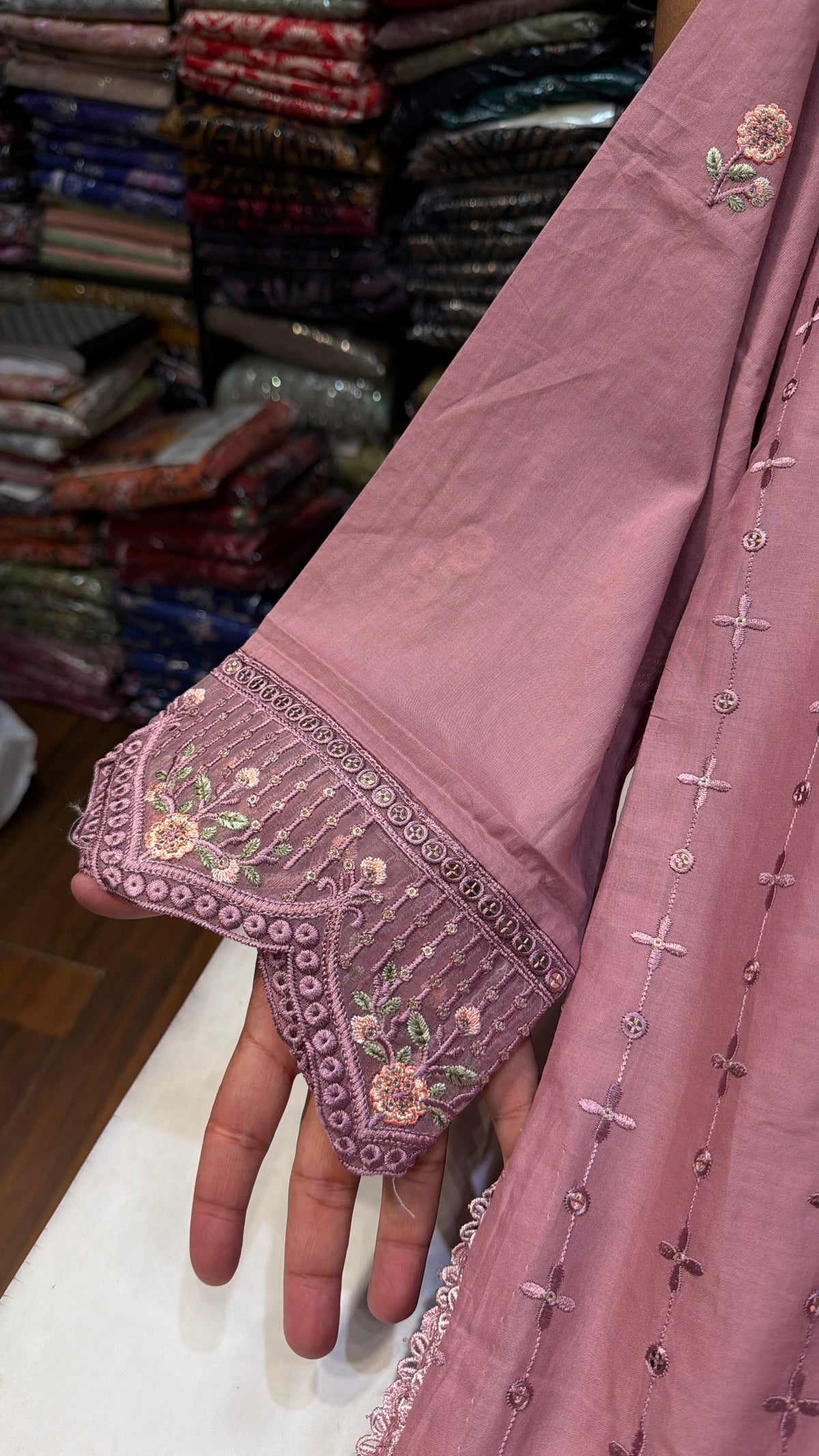 QALAMKAR LAWN MEESHA RTW