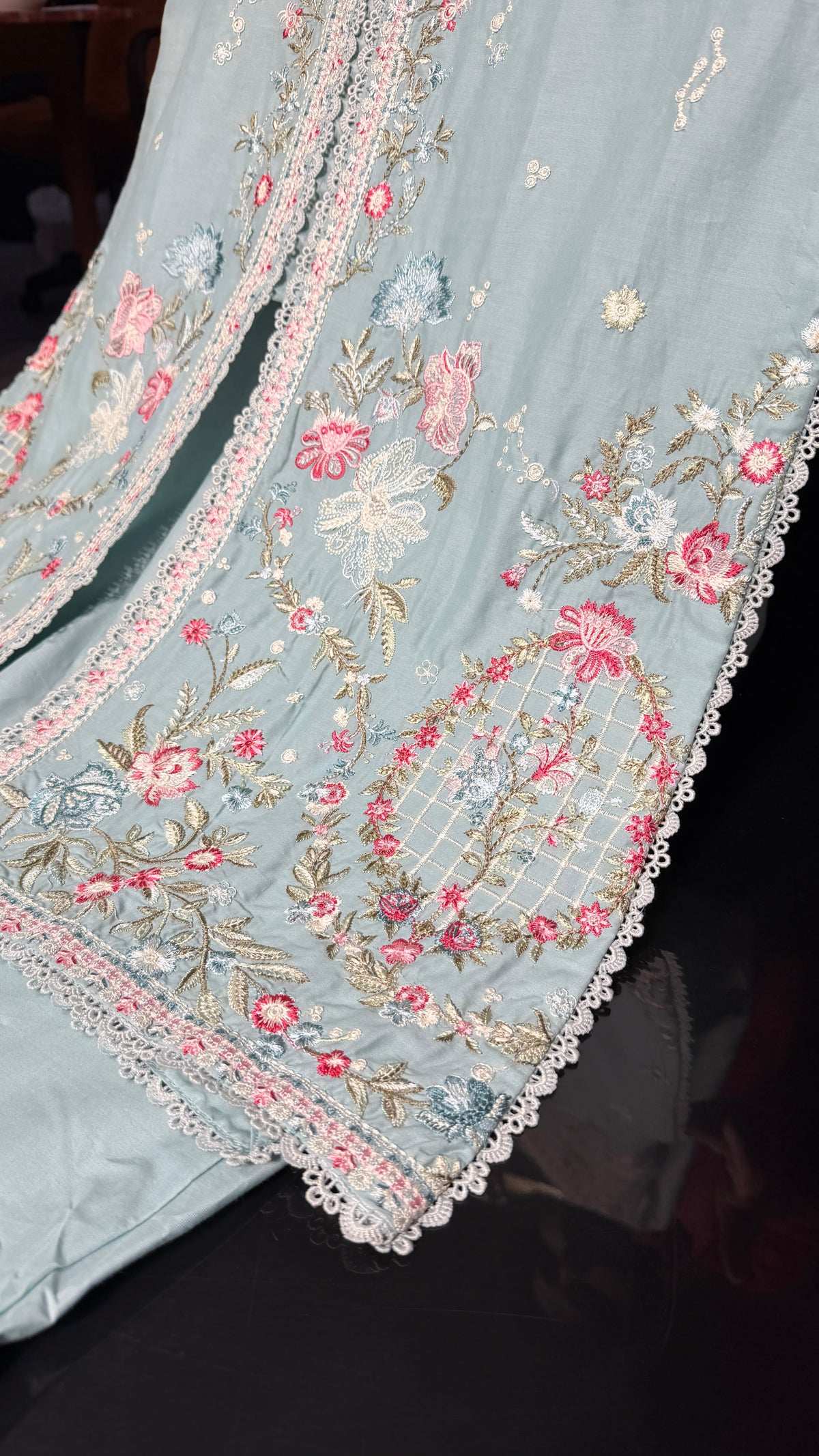 QALAMKAR LAWN SB04 RTW