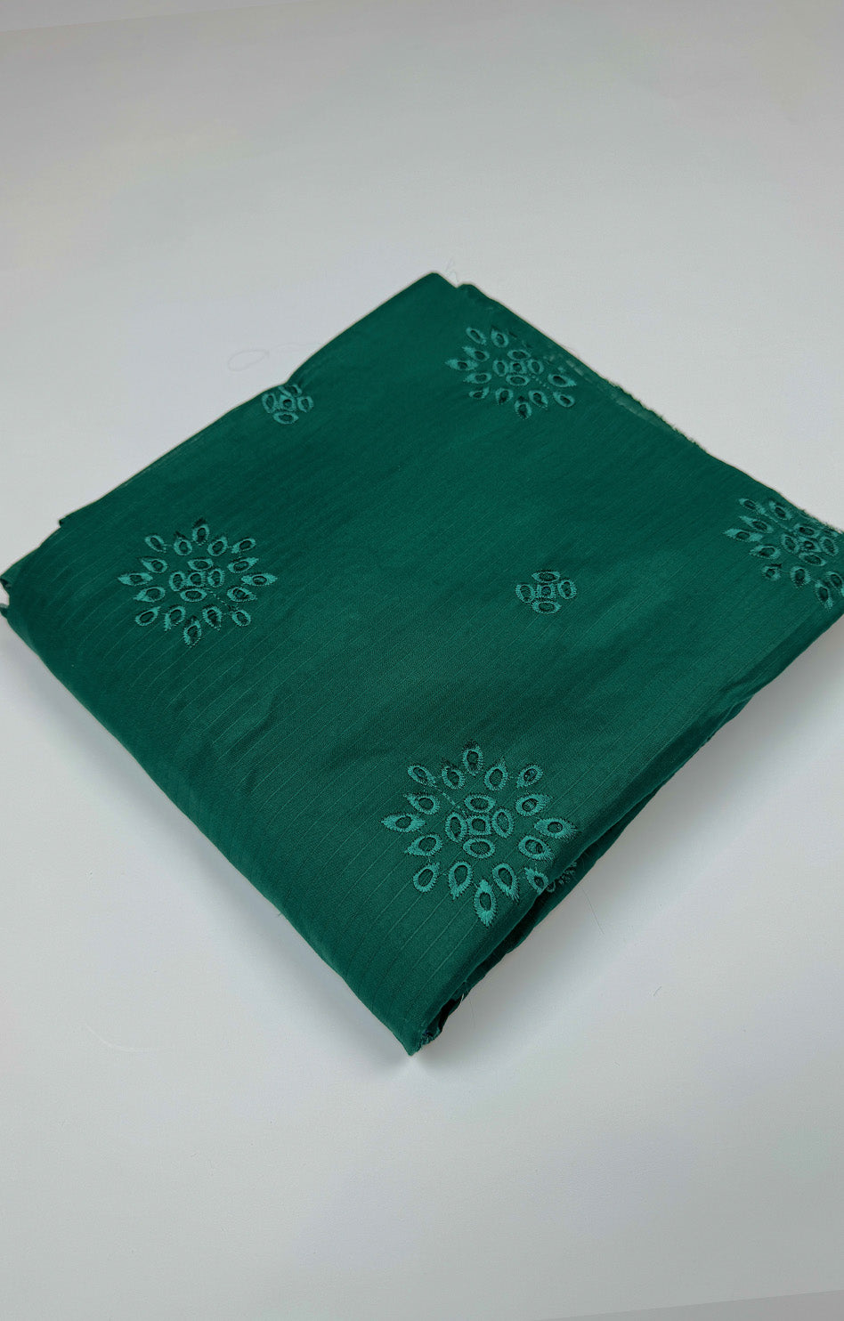 ELAF EMERLAD GREEN 2PC lawn