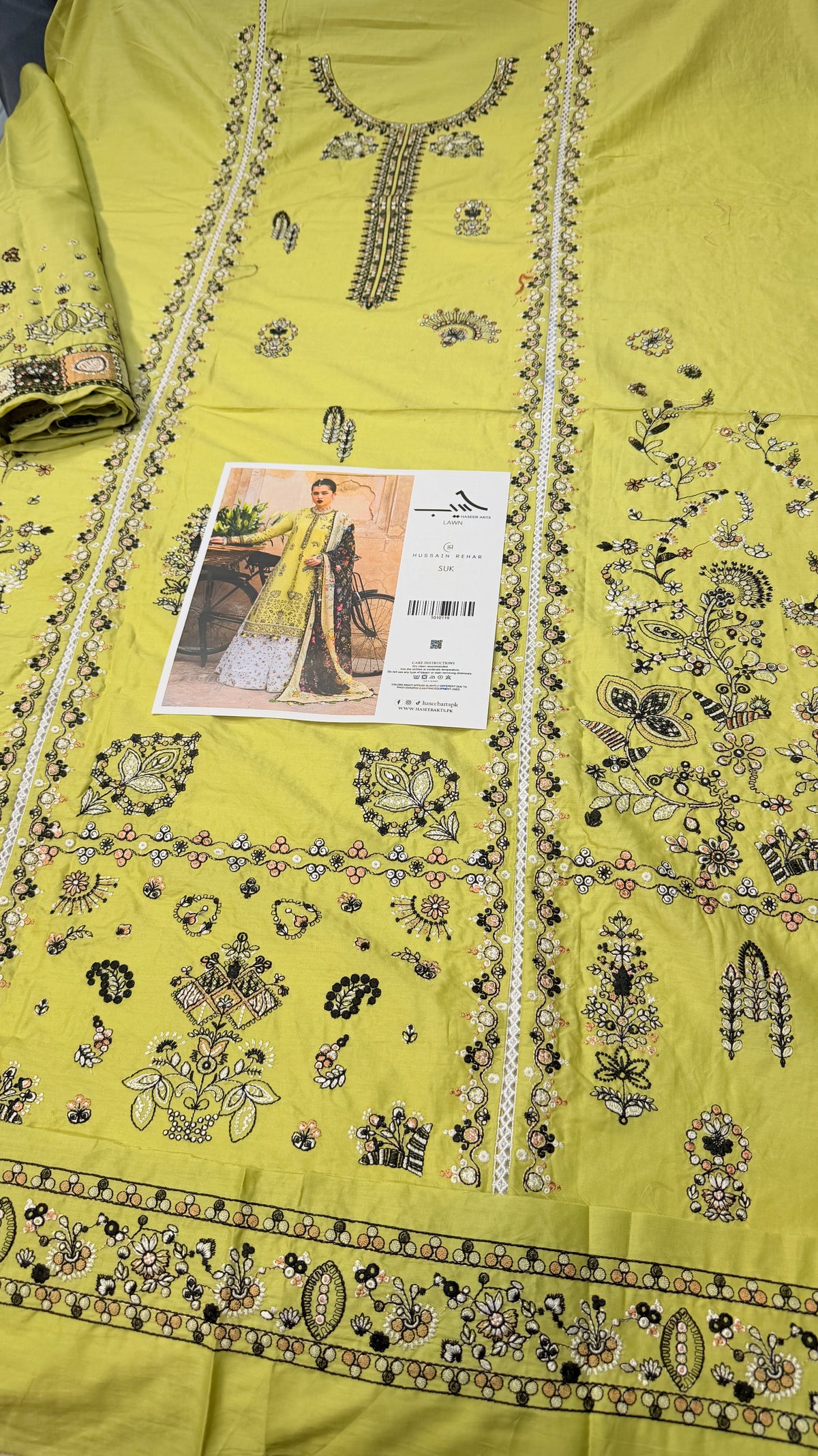 HUSSAIN REHAR LAWN SUK
