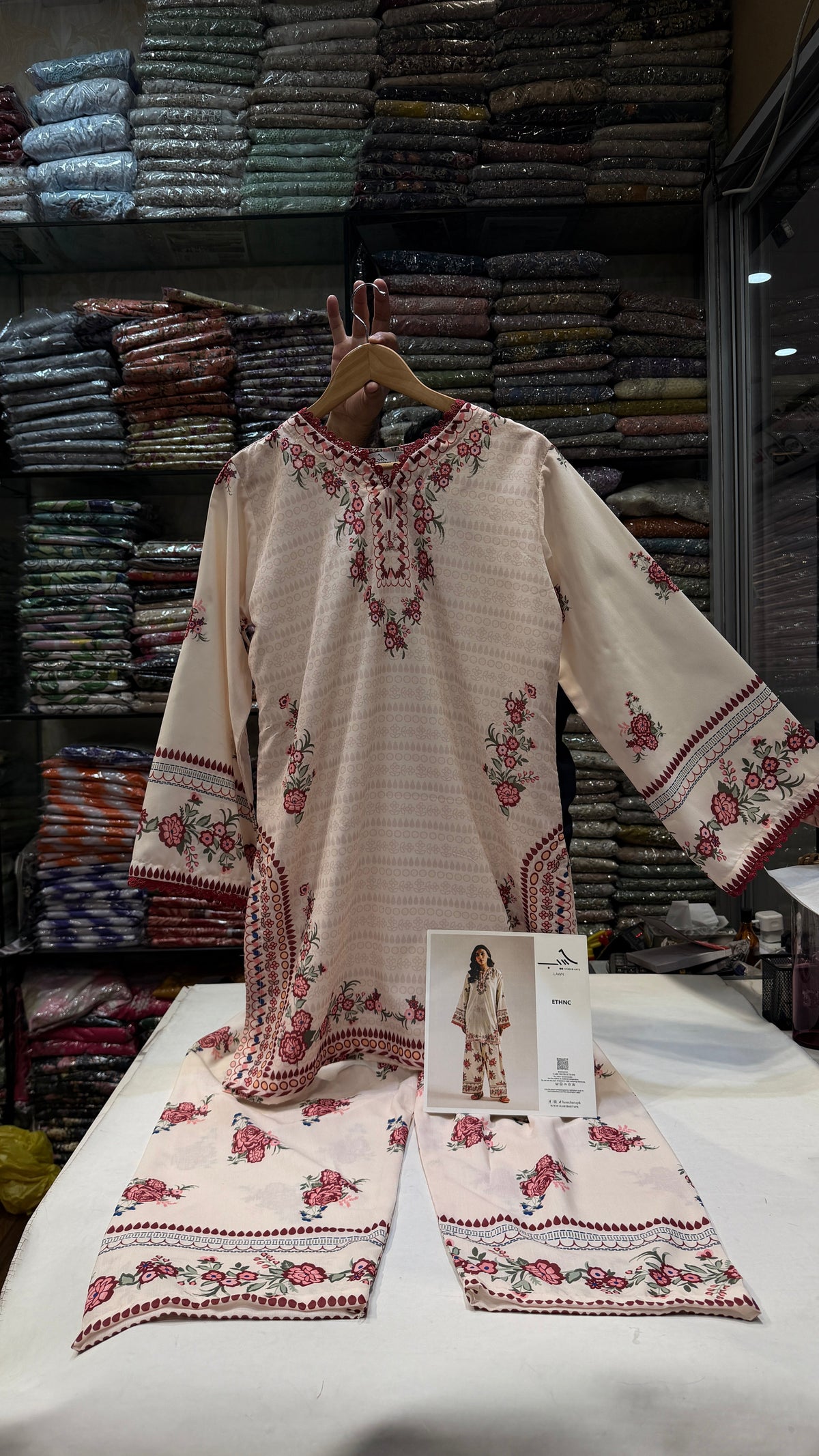 ETHNIC TRIBAL LAWN  2PC