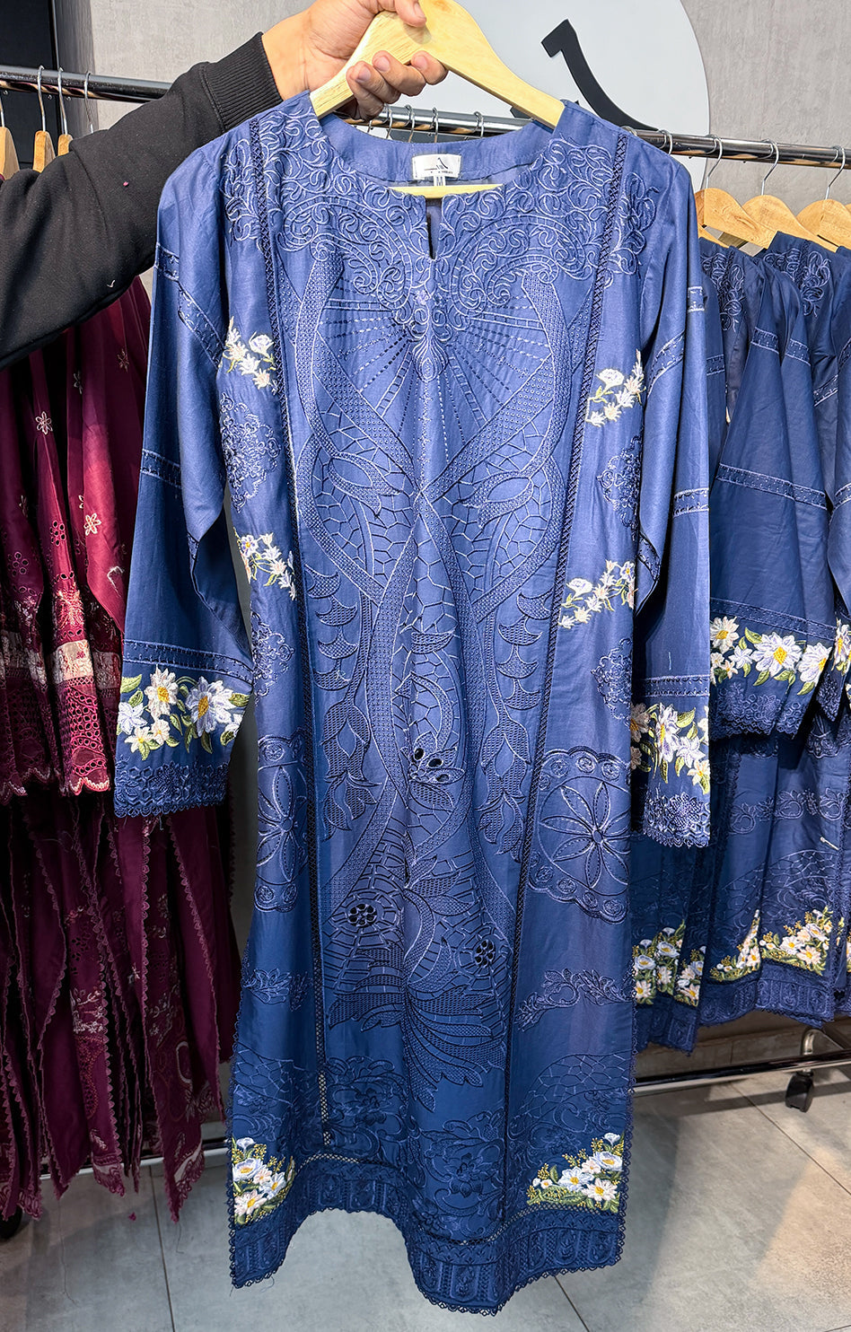 HASEEB ARTS LAWN 2PC RTW-01