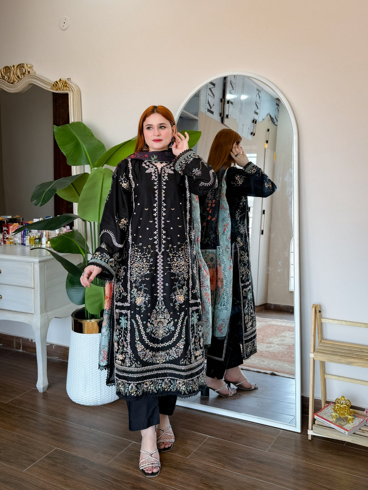 HUSSAIN REHAR LAWN MIRHA RTW