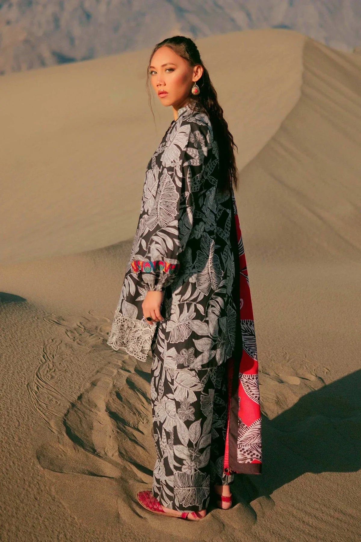KHADDAR PRINT 3 PC UNSTICHED KH-01 BLACK