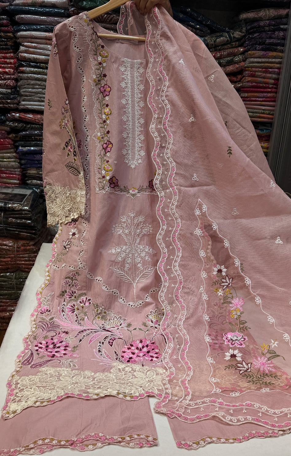 ANEELAS LAWN LUXE 10 RTW