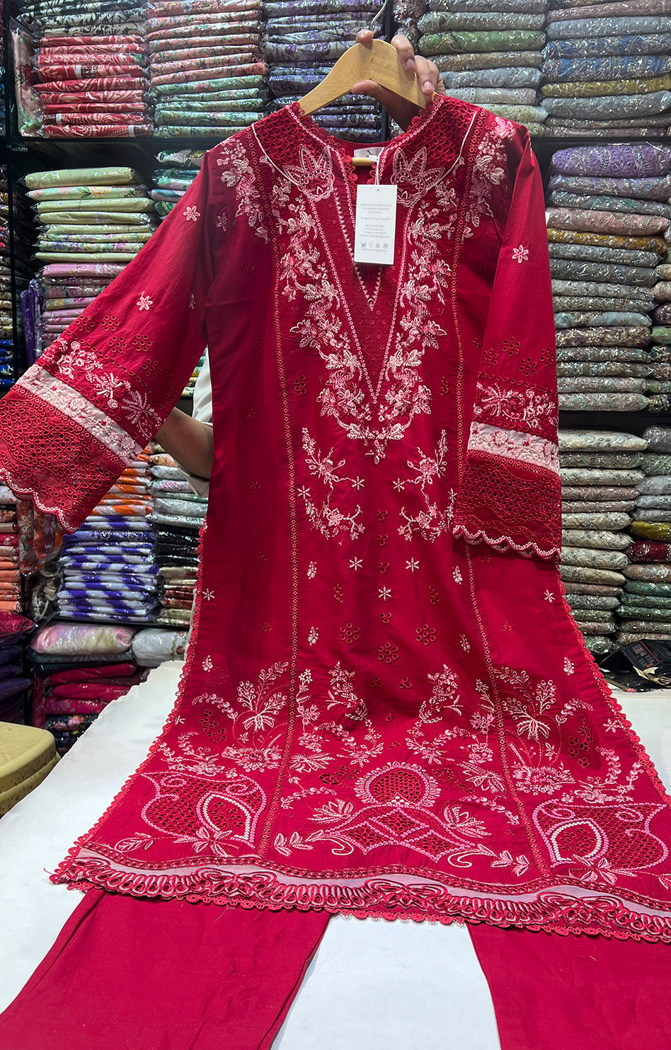 QALAMKAR LAWN 2PC RTW SB02