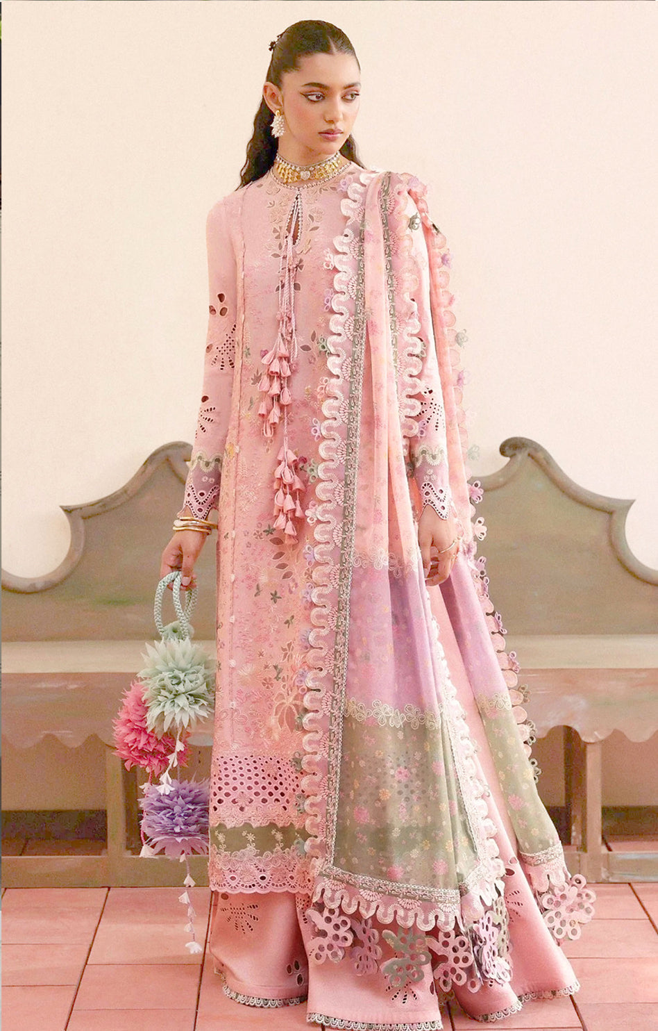 SUFFUSE LAWN LEENA
